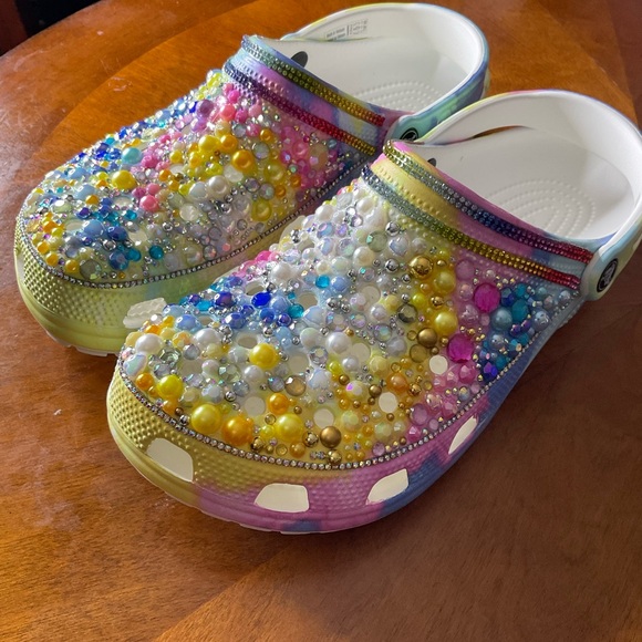 Custom Crocs - Picture 2 of 5